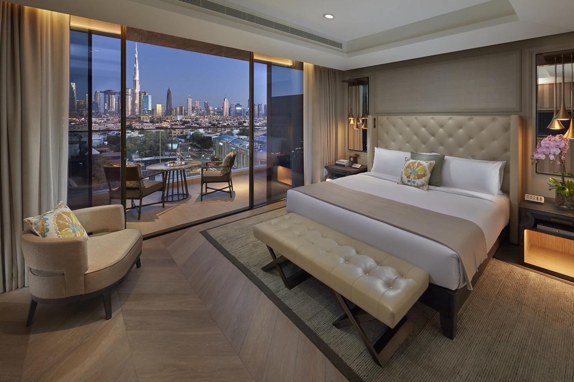 ホテル マンダリン オリエンタル ジュメイラ ドバイ エクステリア 写真 A bedroom at the Address Downtown Dubai
